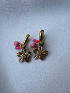 SUMMER SALE -40%! Oorbellen goud met bloem