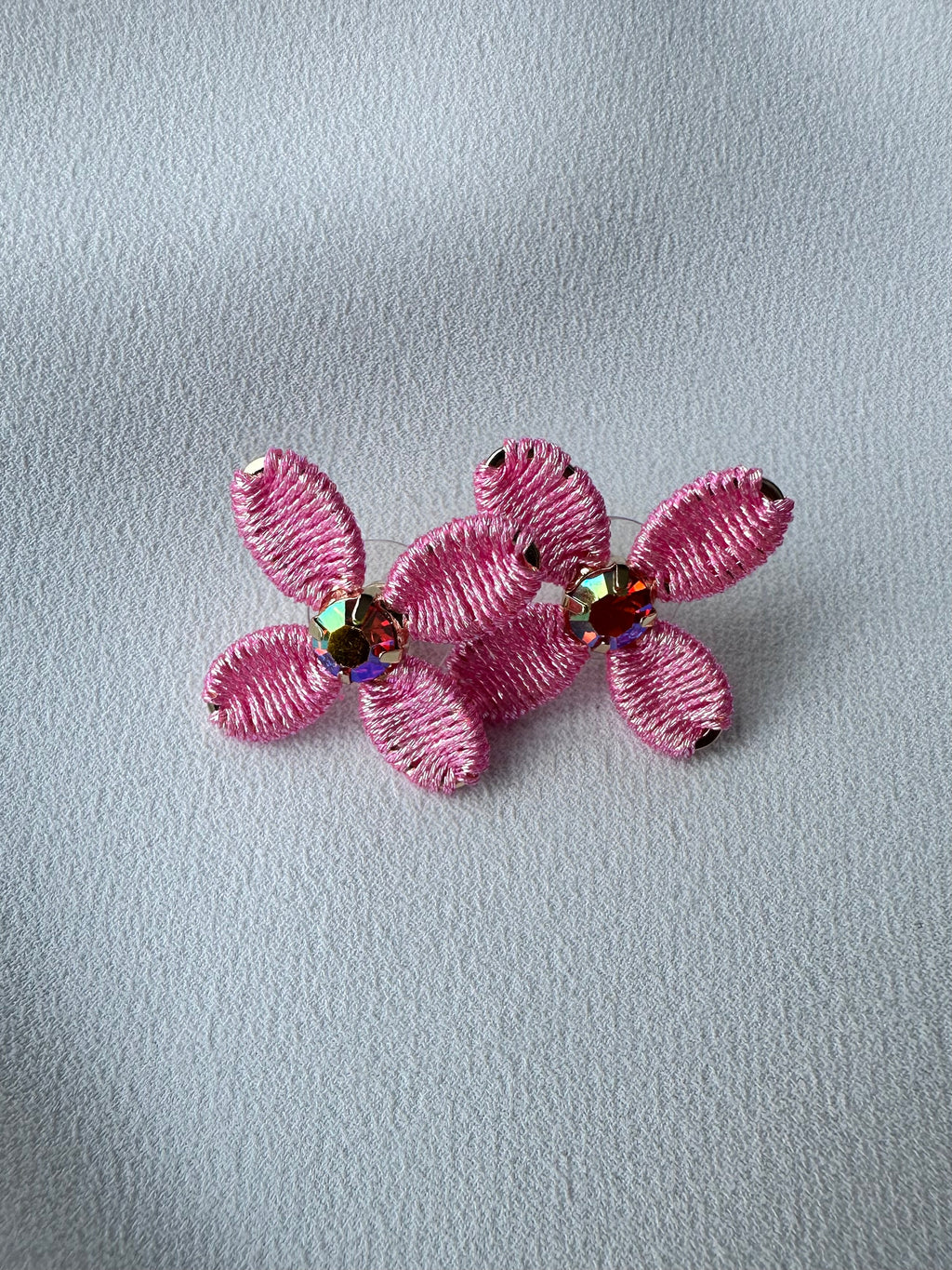 SUMMER SALE -40%! Oorbellen roze bloem