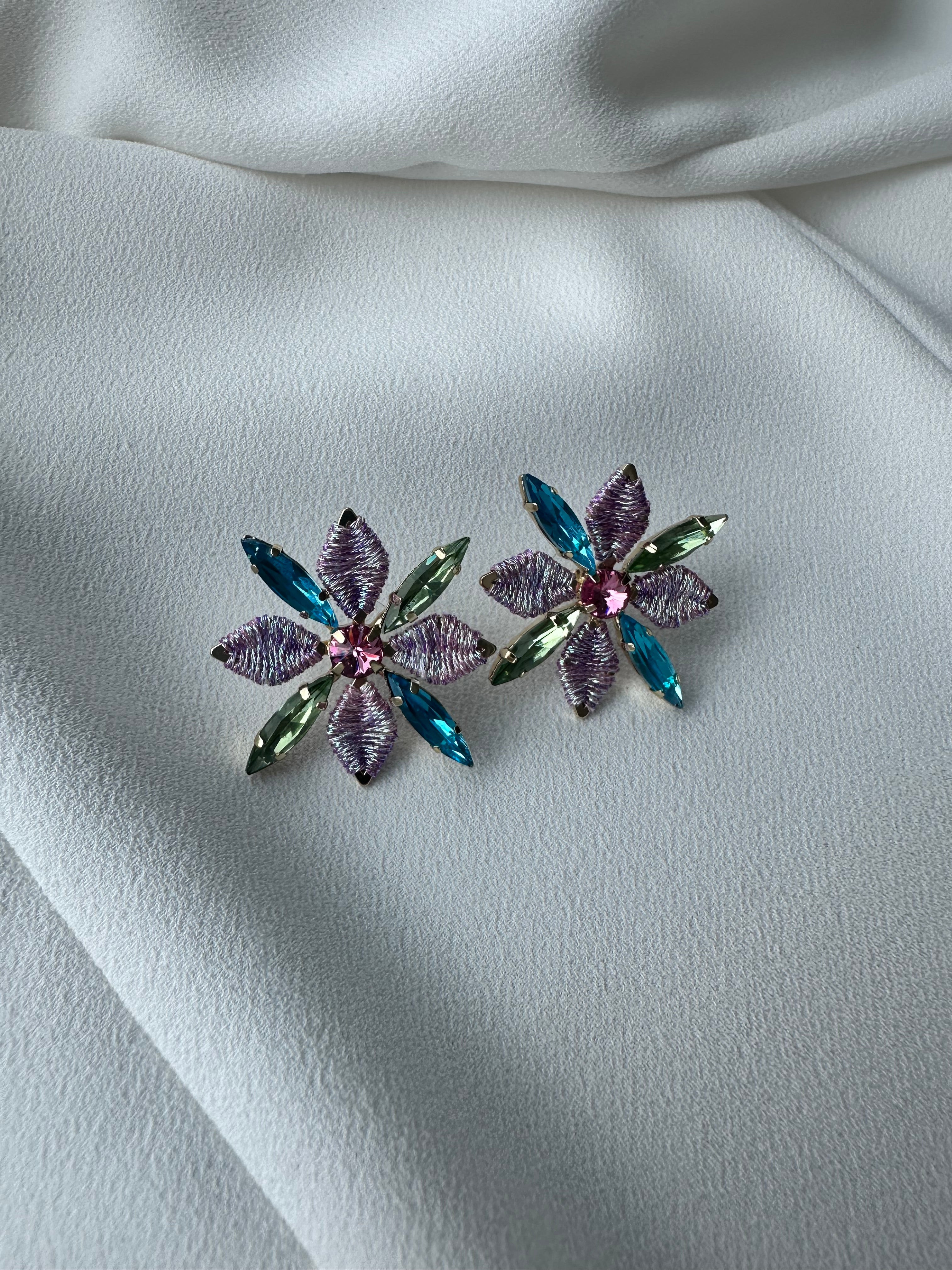 SUMMER SALE -40%! Oorbellen bloem meerkleurig