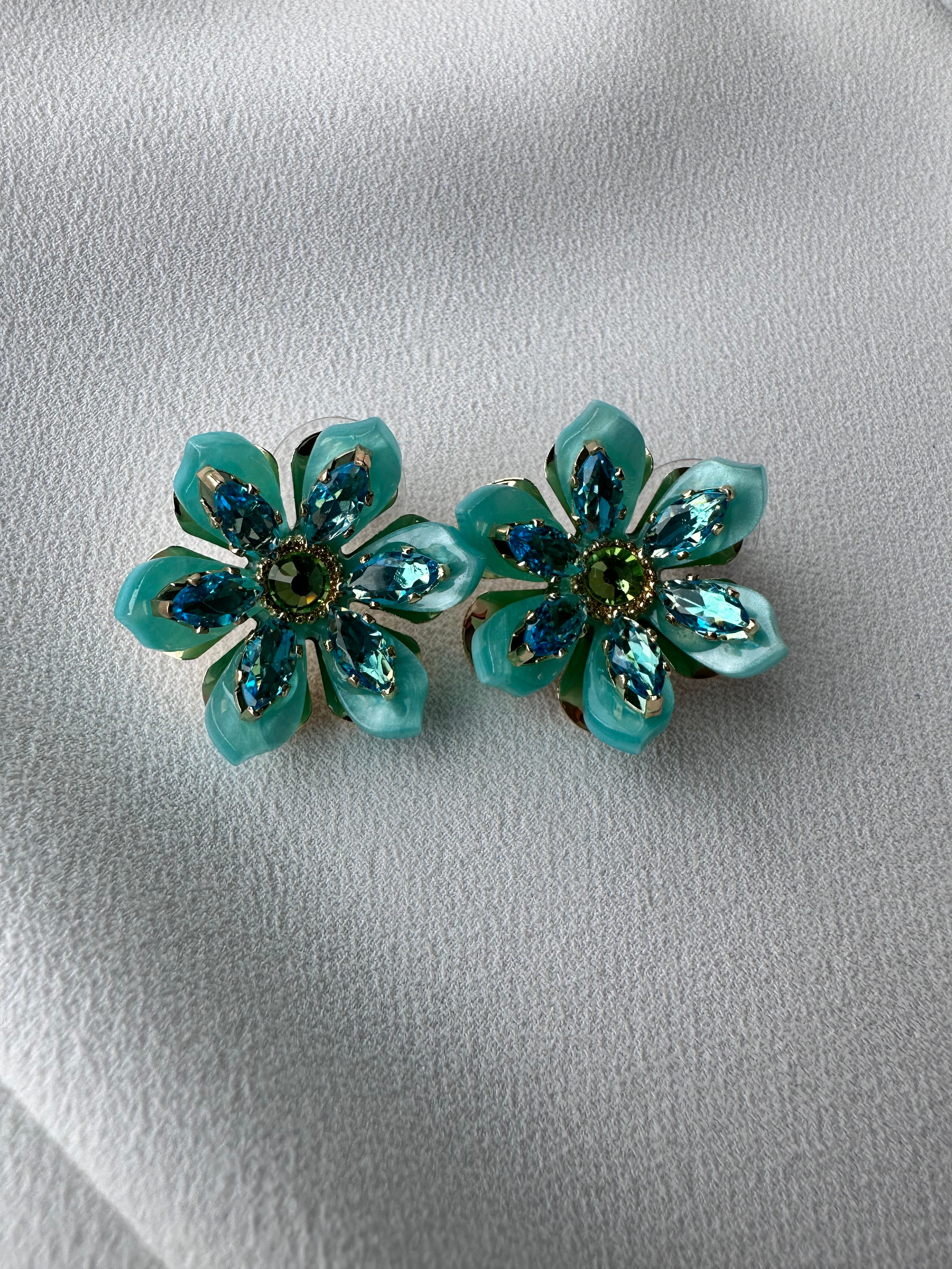 SUMMER SALE -40%! Oorbellen bloem turquoise