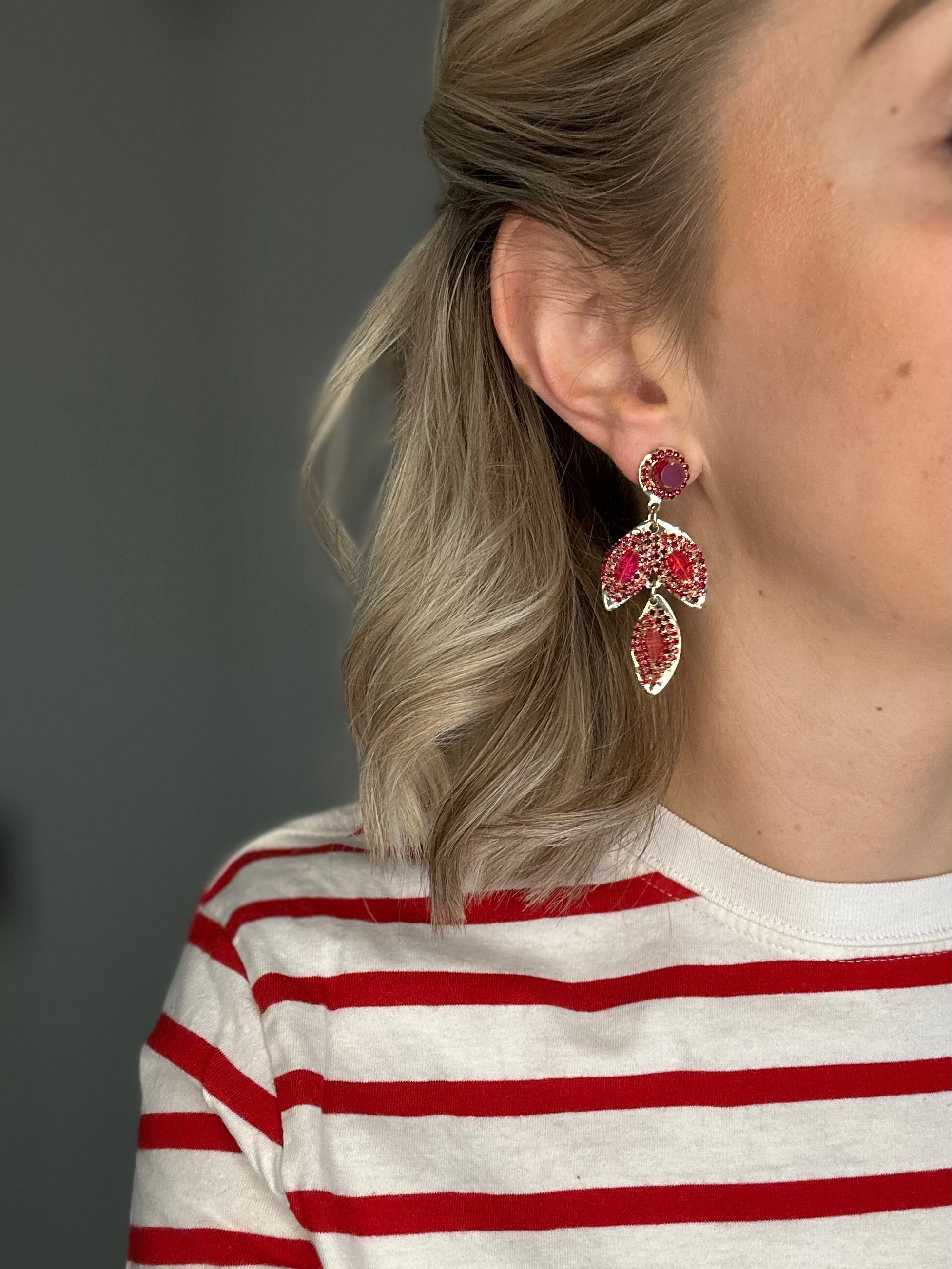 Oorbellen Goud met Rood