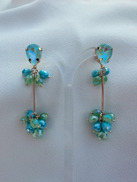 SUMMER SALE -40%! Oorbellen lang met groen en blauw